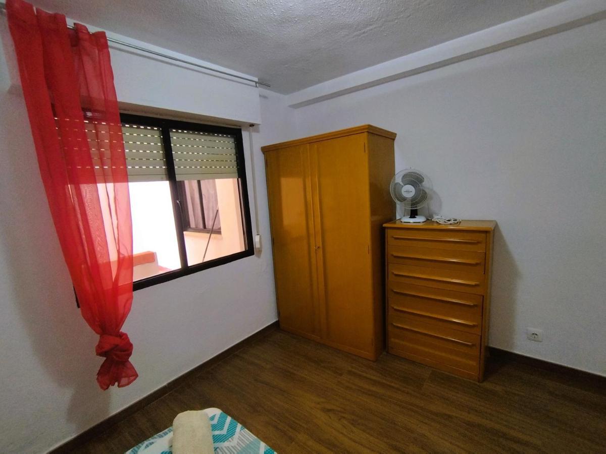 Sunny Flat With Huge Terrace! Close Downtown! Alicante Bagian luar foto