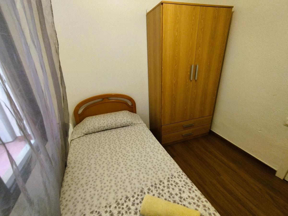 Sunny Flat With Huge Terrace! Close Downtown! Alicante Bagian luar foto